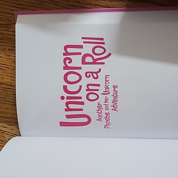 Phoebe and Her Unicorn Adventure Books, bundle 14 books, by Dana Simpson - Picture 9 of 16